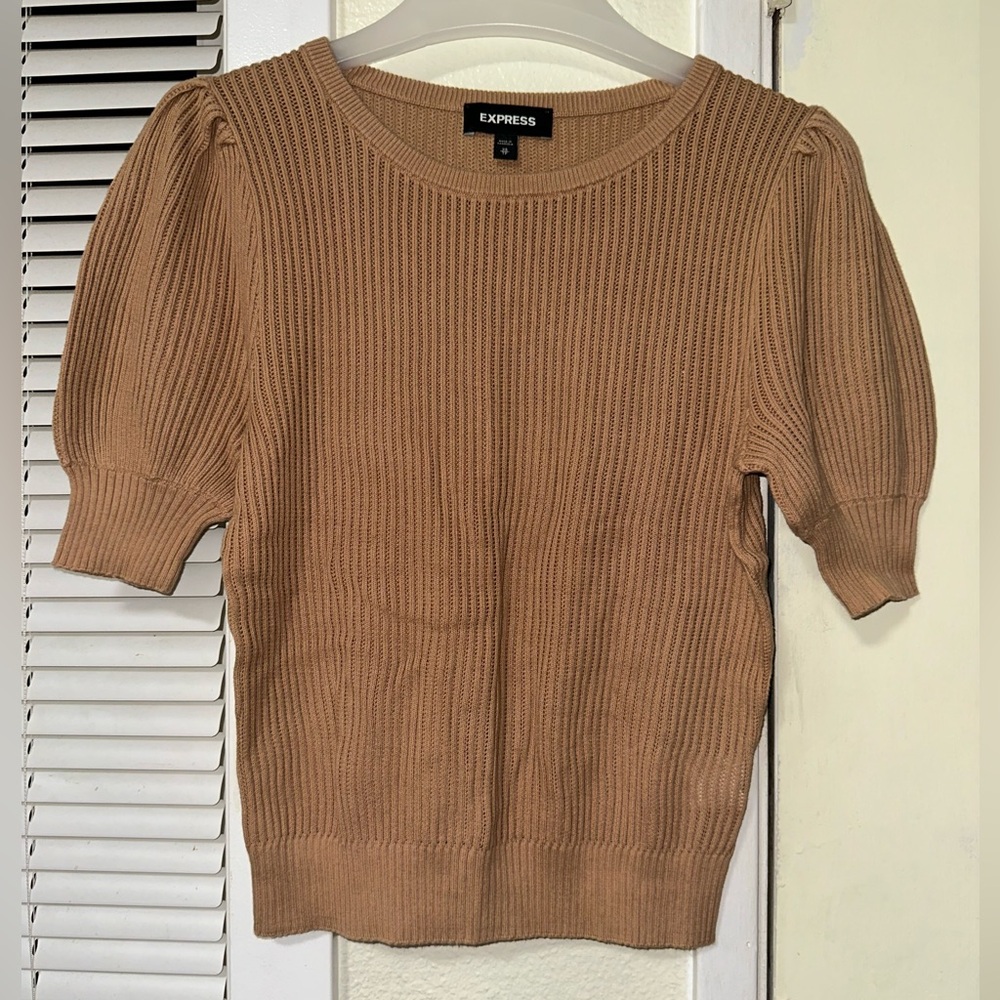 Express top xs